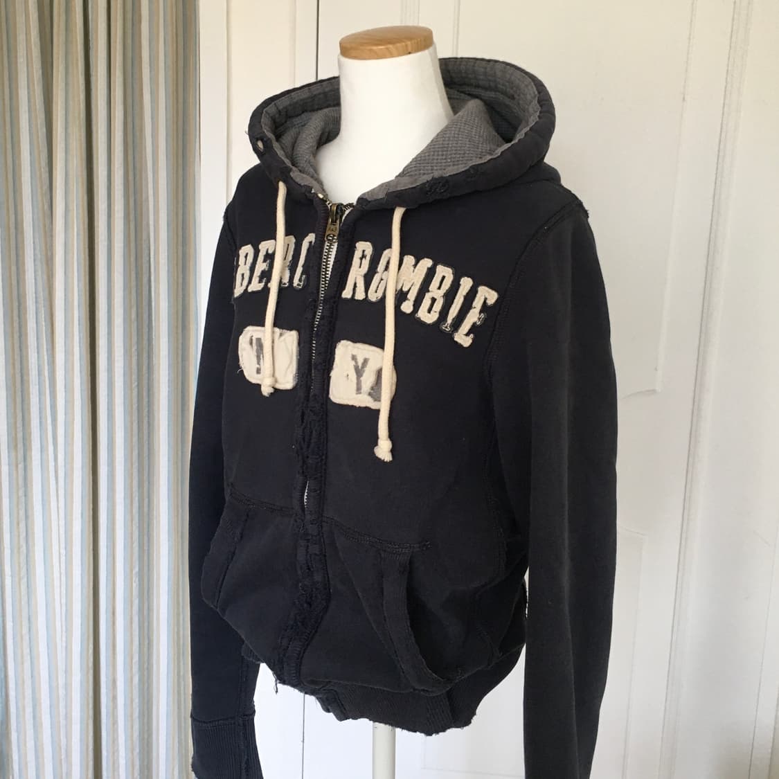 아베크롬비 빈티지 네이비 후드집업 상품이미지2