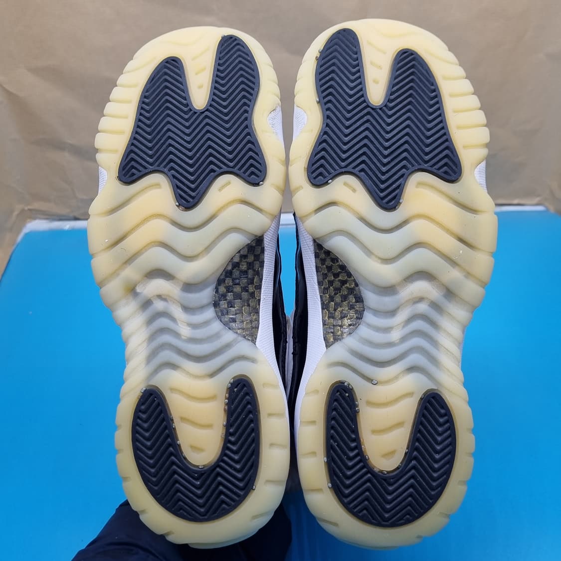 나이키 조던11 레트로 그래티튜드 250 상품이미지3