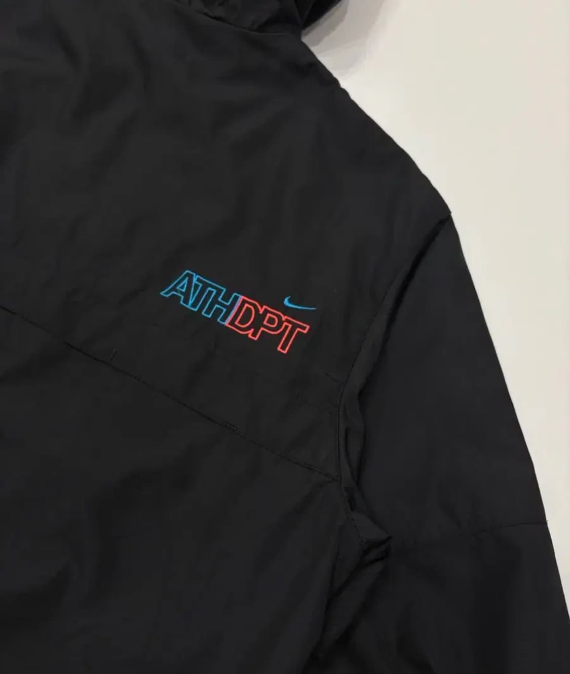 Nike 나이키 스우시 형광 바람막이 상품이미지3