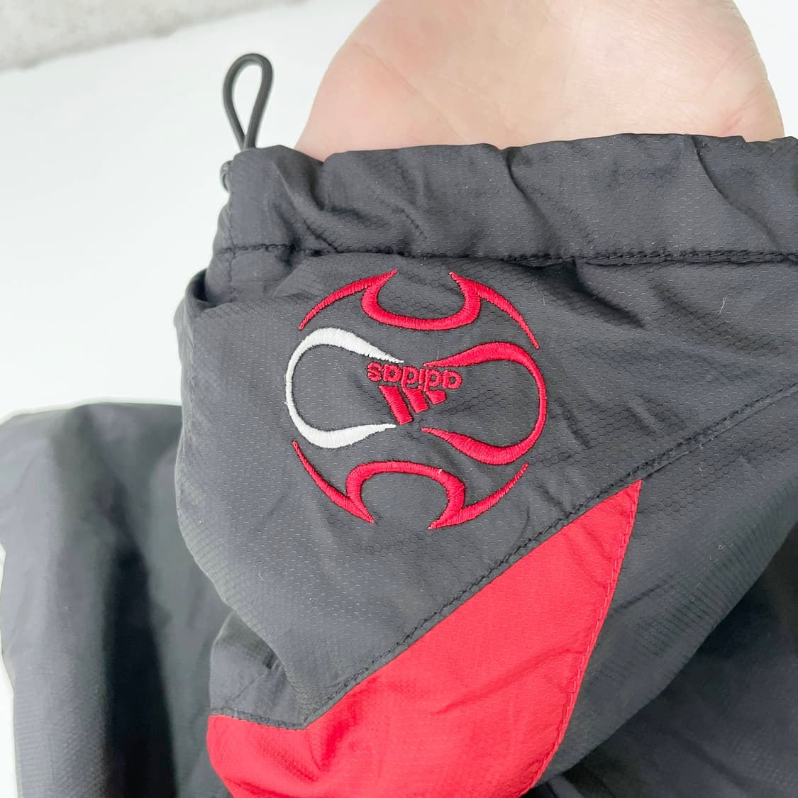 E2 아디다스 바람막이 100사이즈 상품이미지5