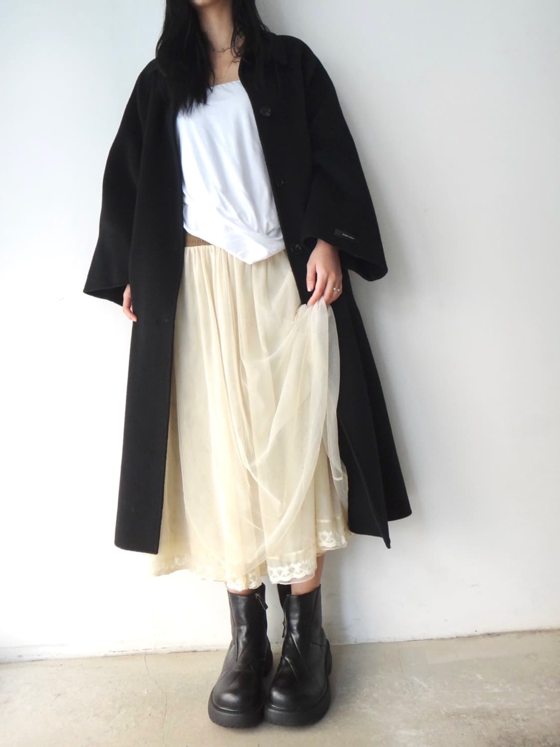 Flower detail banding sha skirt / ivory 상품이미지3