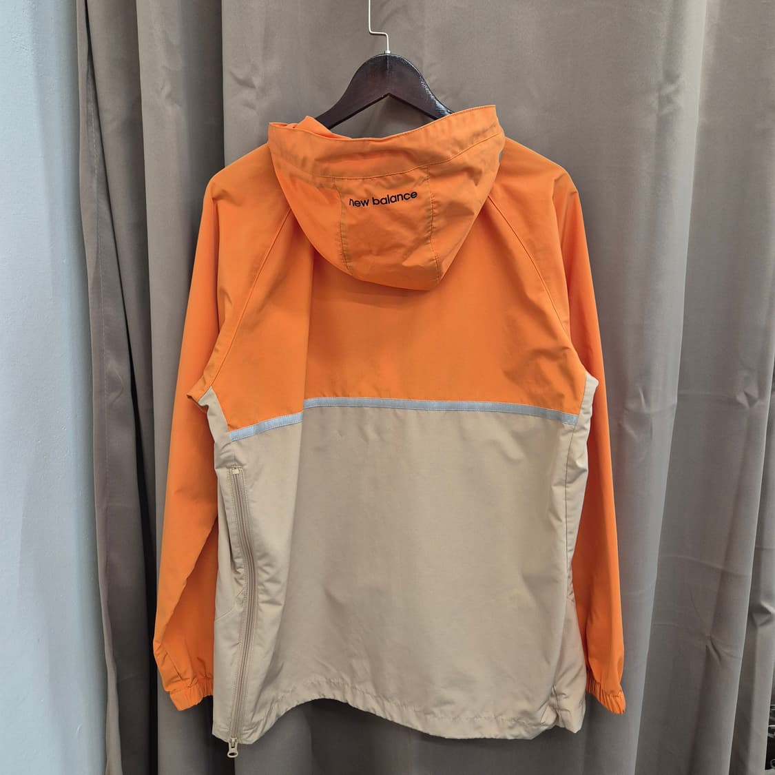 뉴발란스 오렌지/베이지 아노락 후드 바람막이 XL 상품이미지2