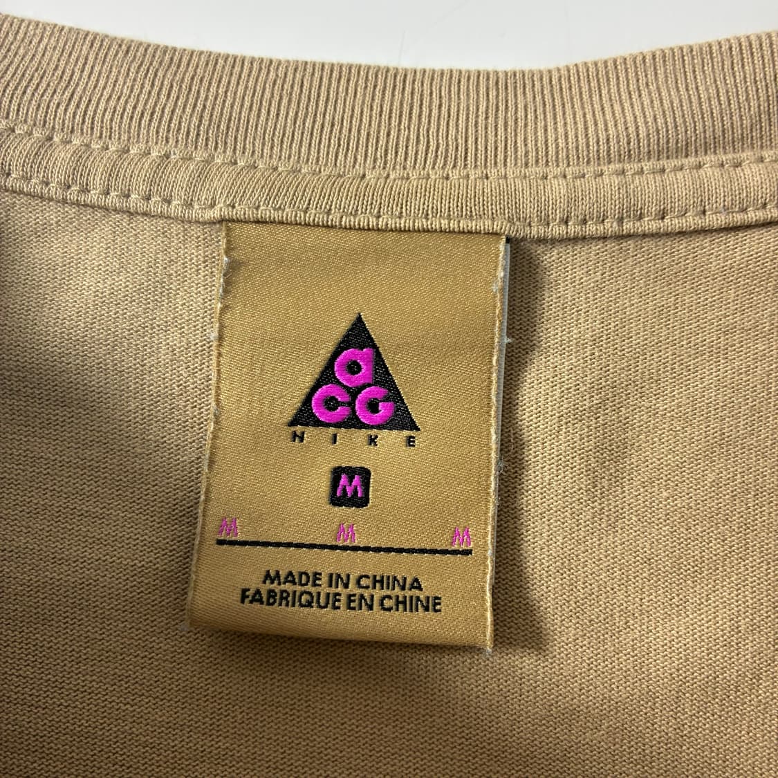 Nike  나이키 ACG 롱슬리브 베이지 티셔츠  상품이미지4