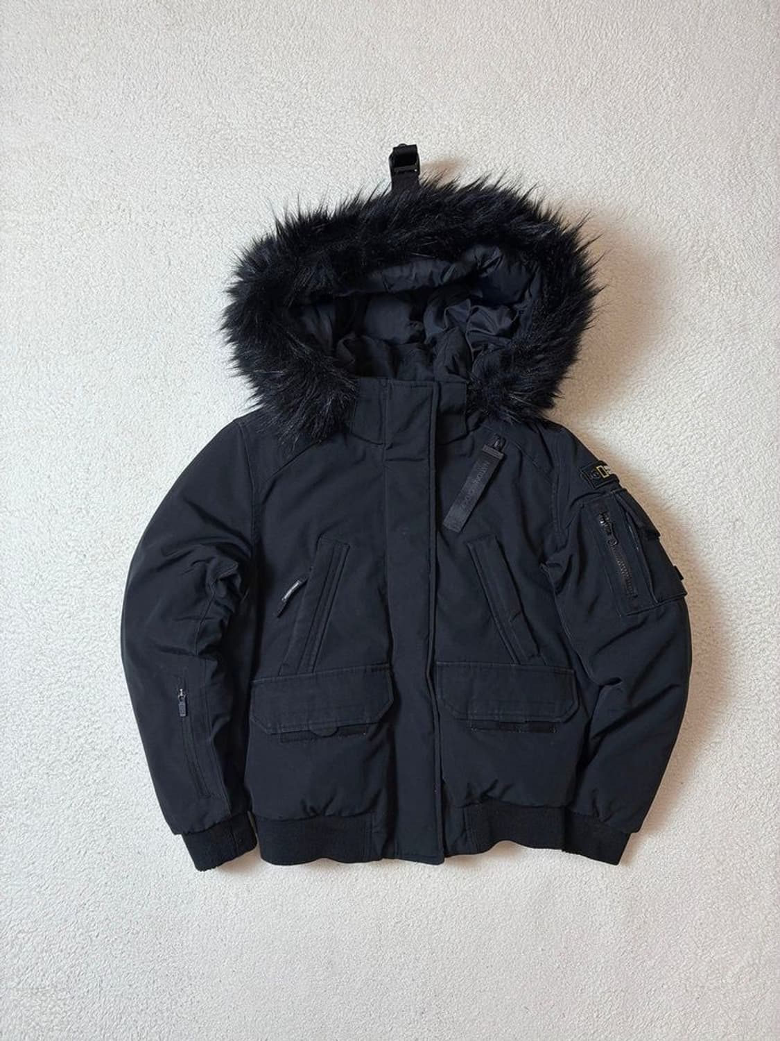 내셔널지오그래픽 20ss 덕다운 타루가 퍼 트리밍 숏 패딩 PN7316 상품이미지1