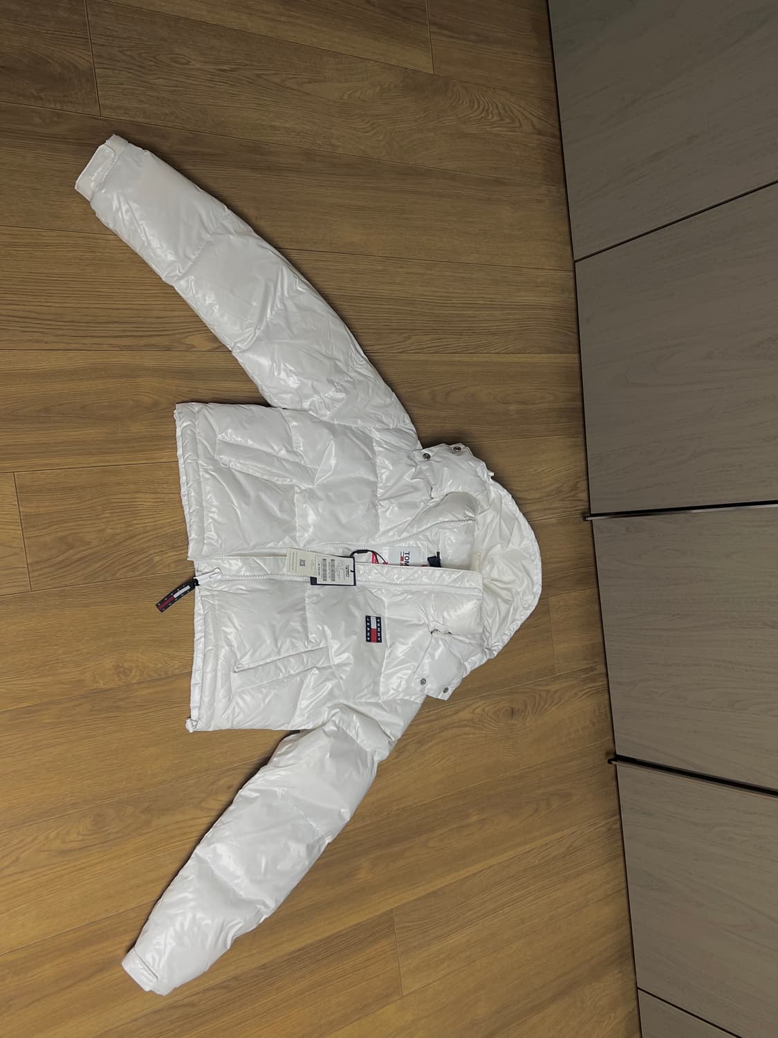 타미힐피거 타미진스 패딩 숏패딩 화이트 상품이미지2