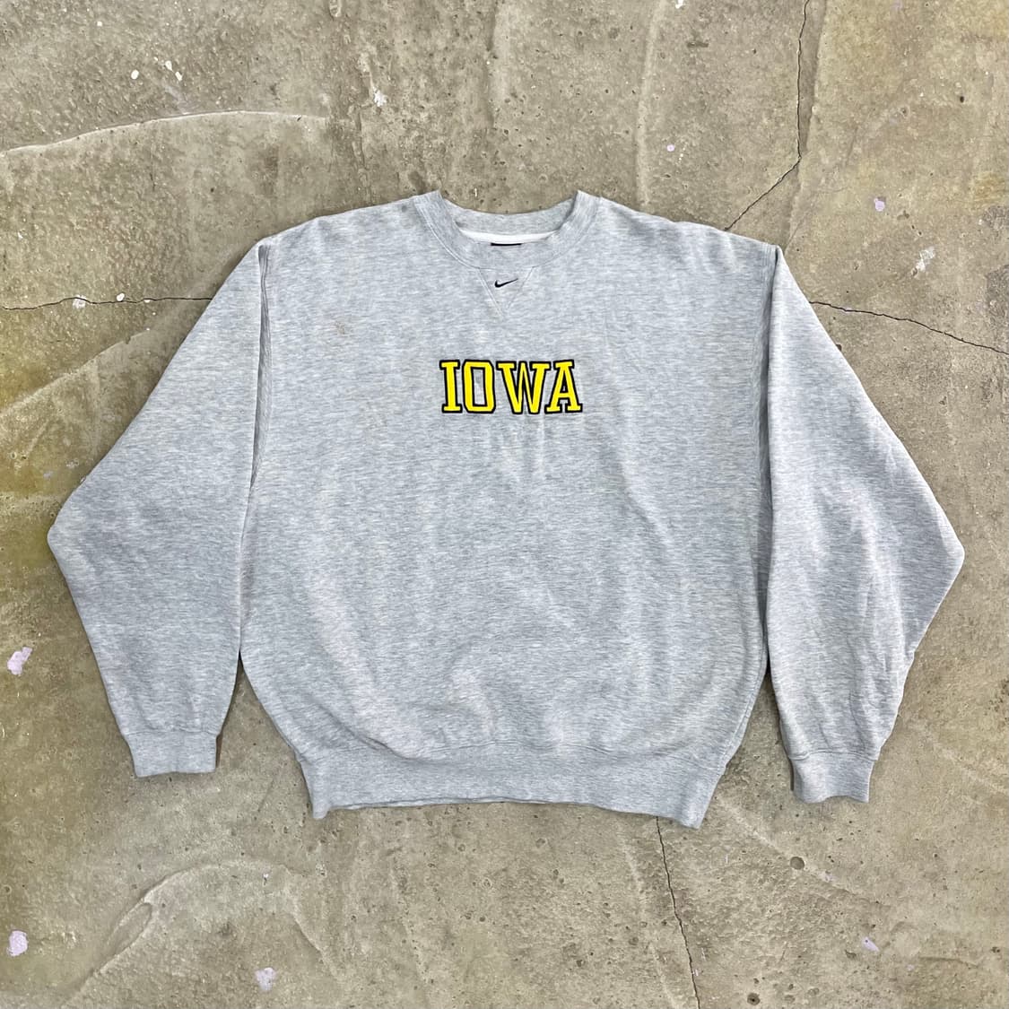 90‘s 나이키 아이오와 대학 센터 스우시 스웻셔츠 L 상품이미지1