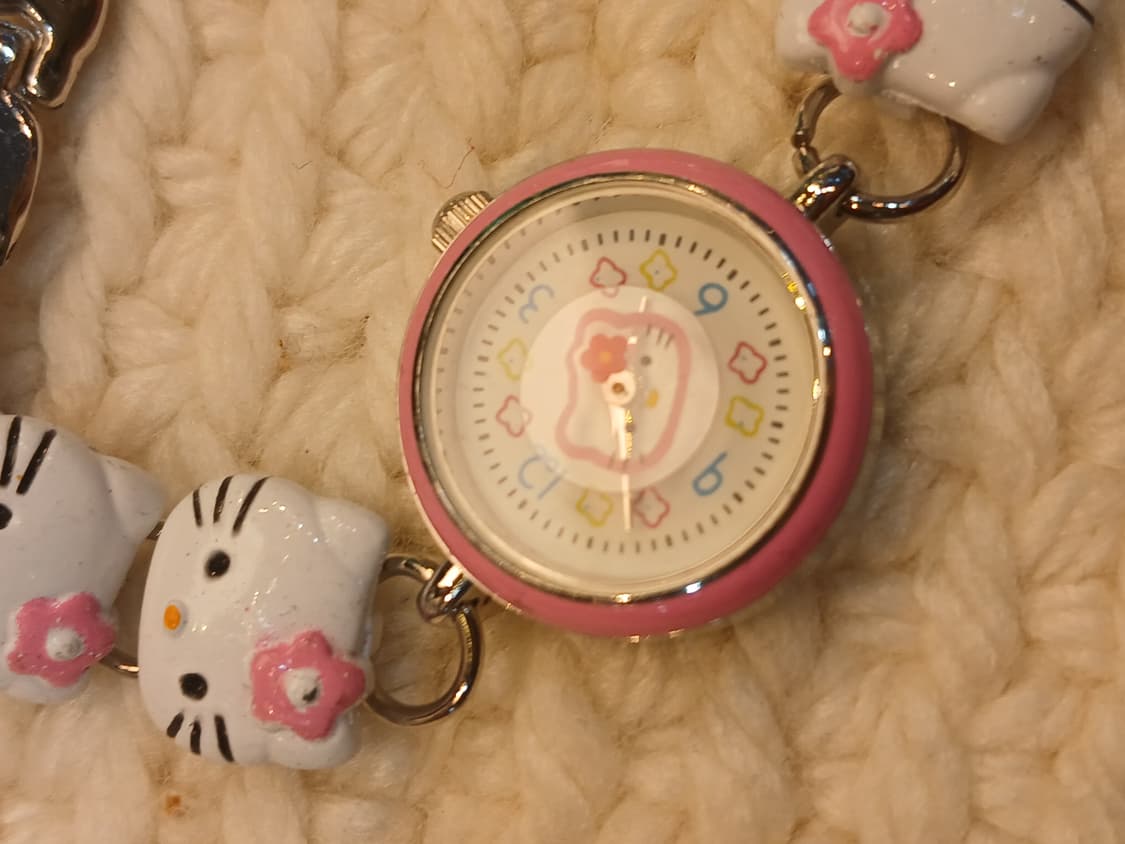 빈티지 헬로키티 쿼츠 시계 상품이미지2