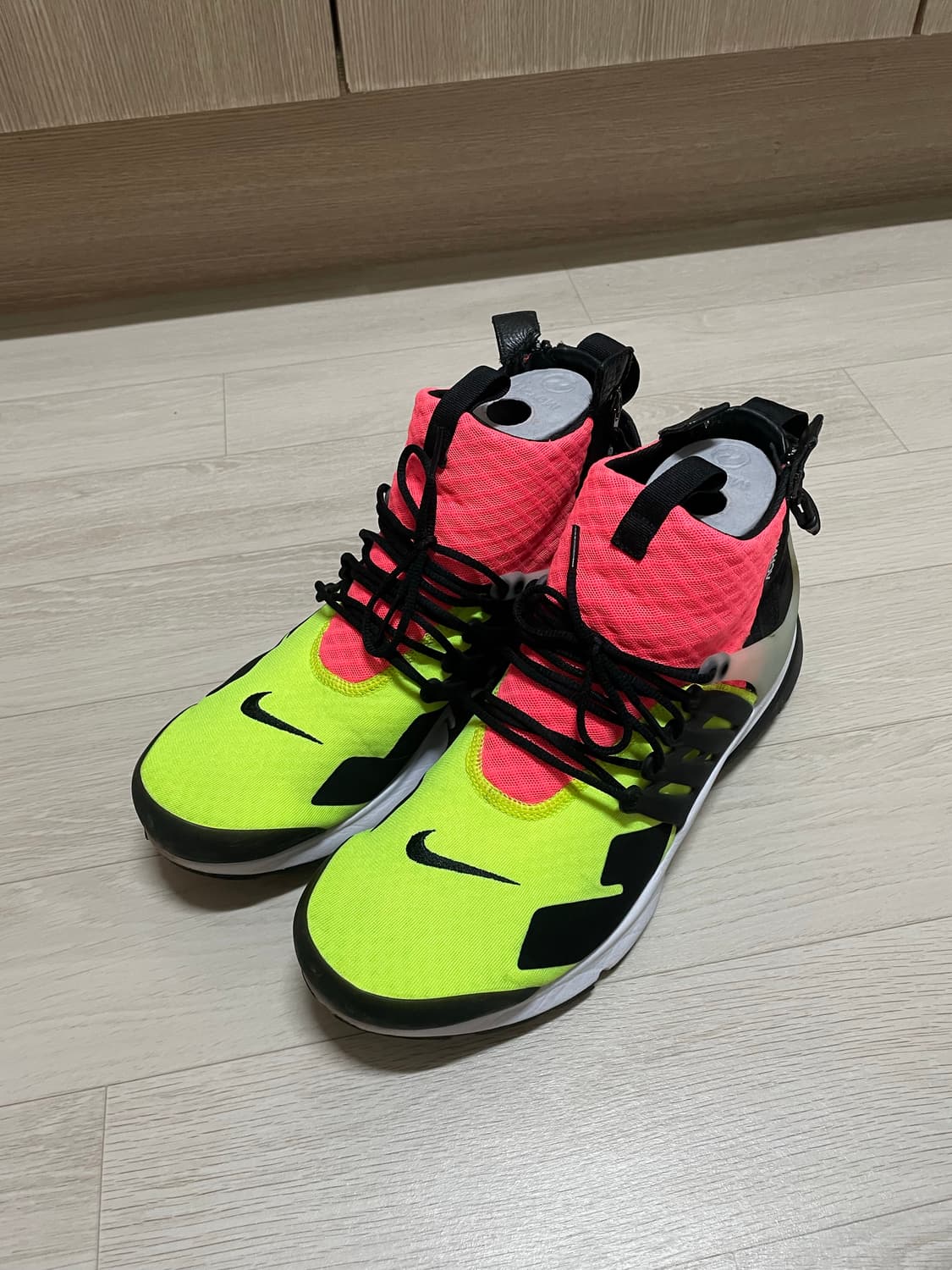 나이키 아크로님 프레스토 핫라바 상품이미지1