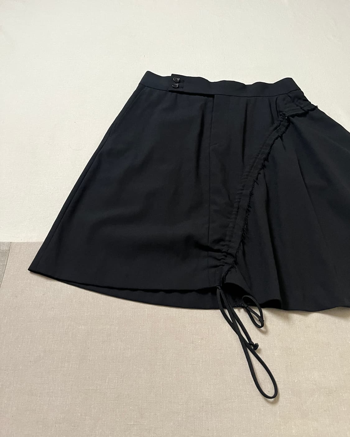 꼼데가르송 비대칭 셔링 스커트 comme des garcons 치마 상품이미지6