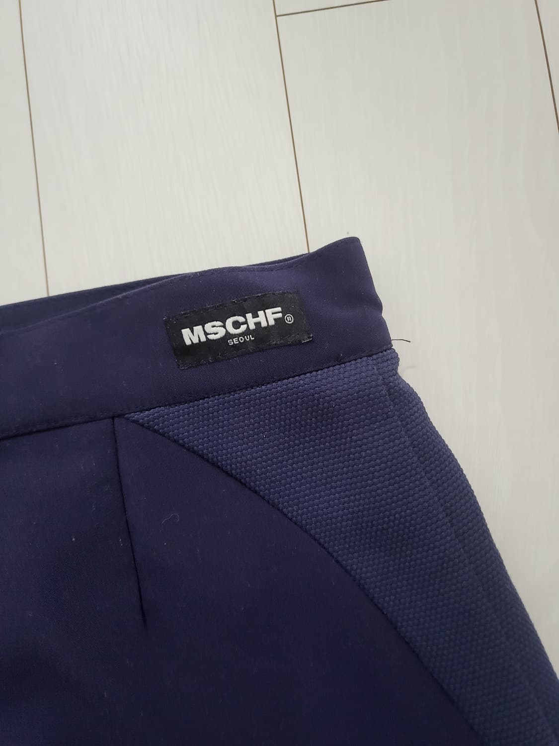 미스치프 콜아웃 유니폼 네이비 스커트 상품이미지5