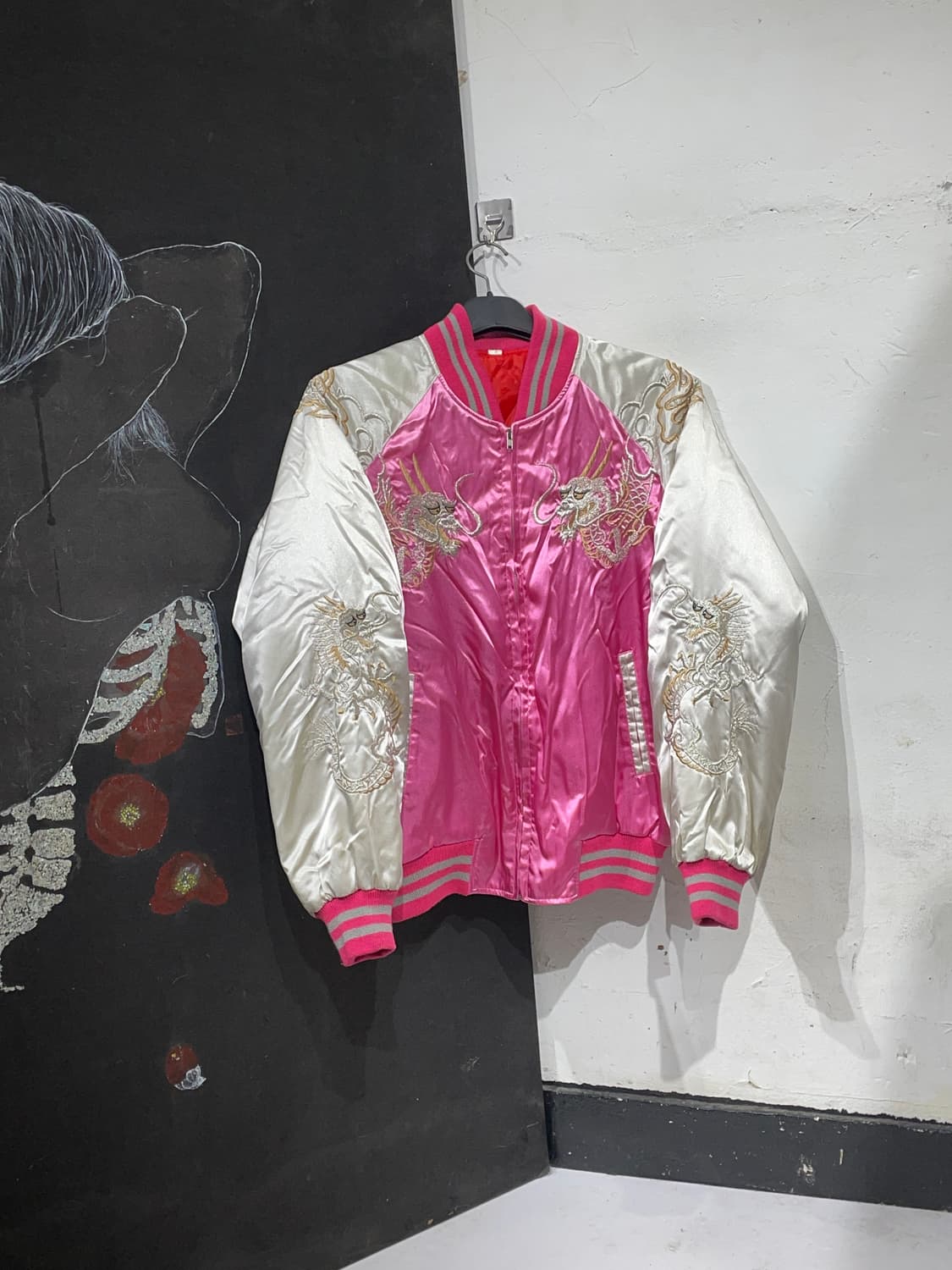 JPN 일본빈티지 핑크 대장급 용 자수 스카잔 빅로고 스카쟌 상품이미지3