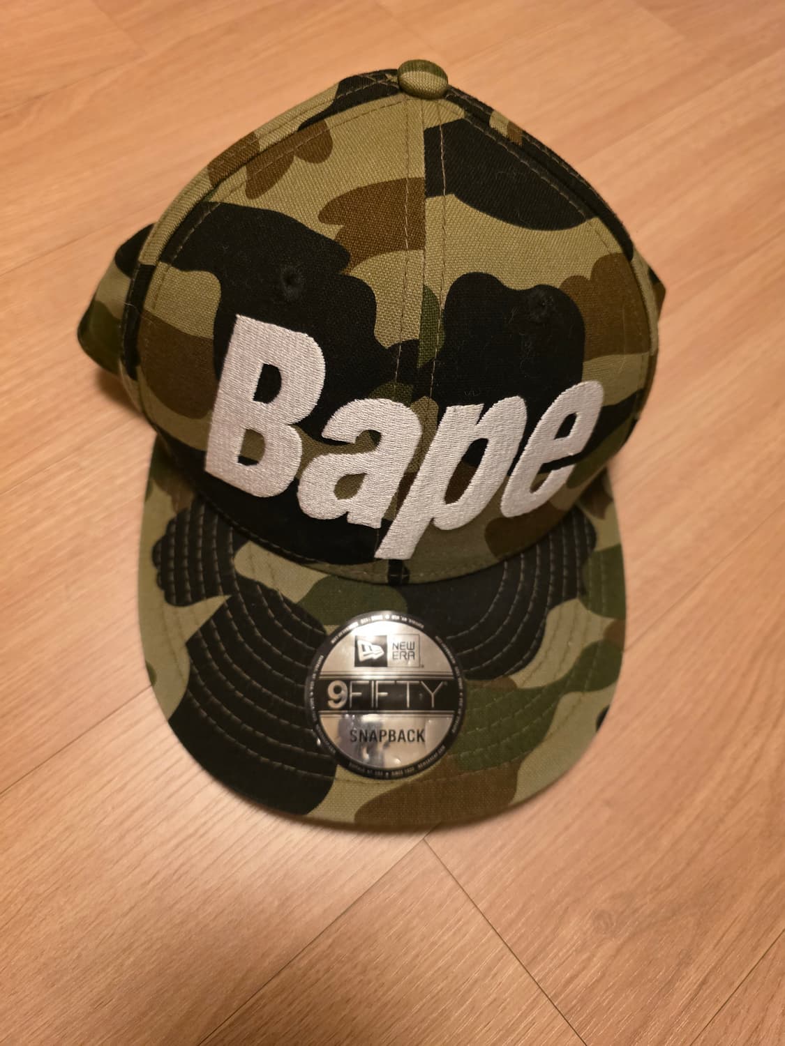 베이프×뉴에라 카모플라주 스냅백 상품이미지1
