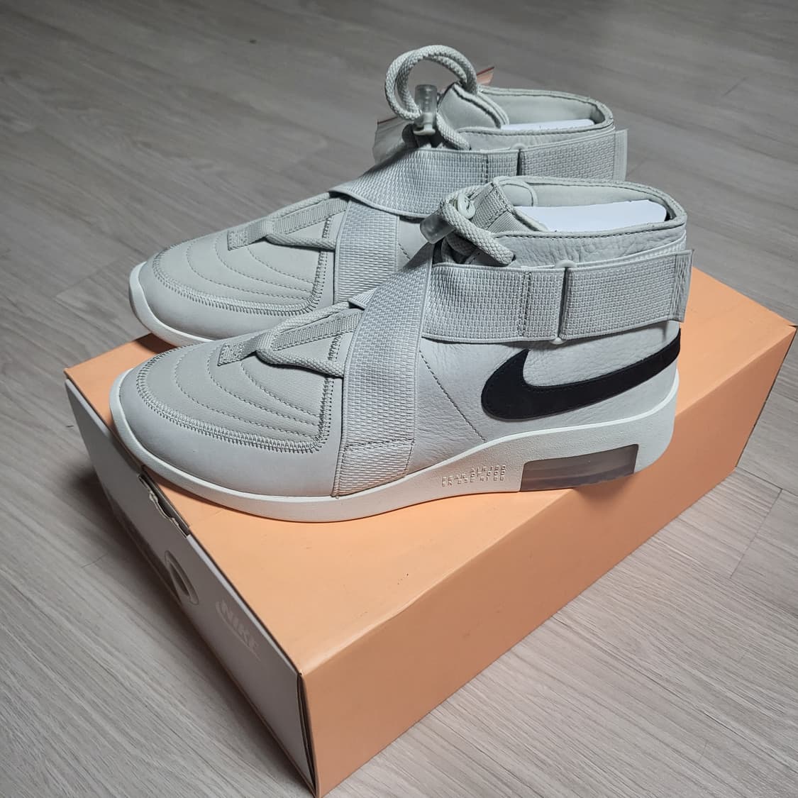 나이키 피어오브갓 레이드(270)새상품 상품이미지1