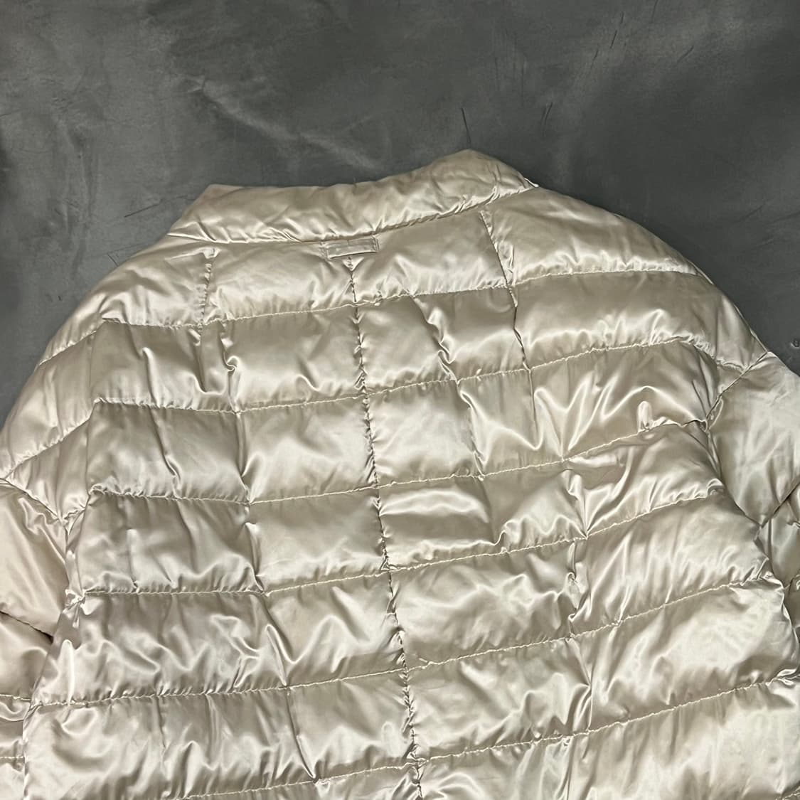  막스마라 리버시블 암 탈부착 퀼티드 자켓 y15680 상품이미지4