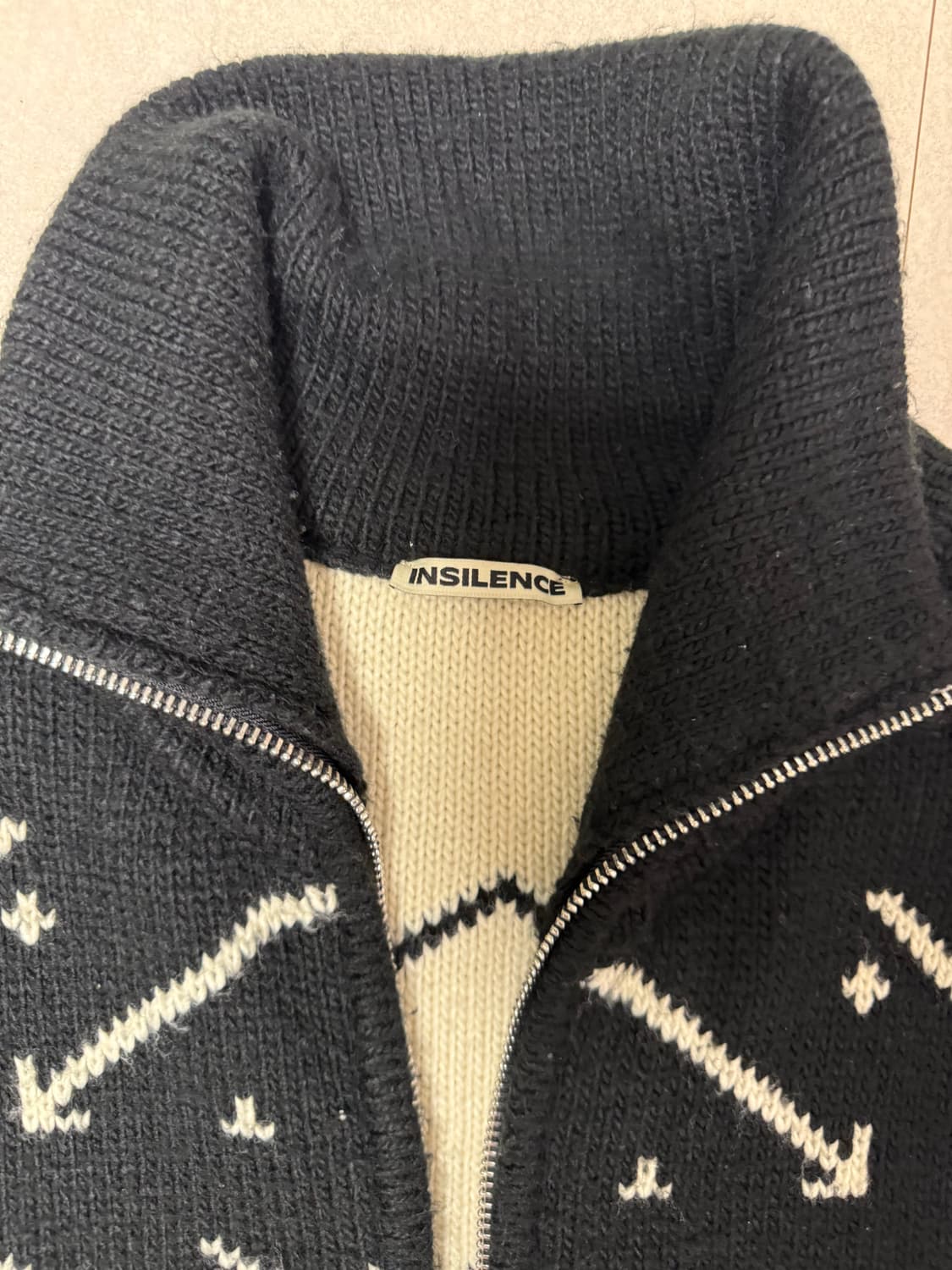 INSILENCE 패턴 니트 집업 가디건 m (105) 상품이미지3