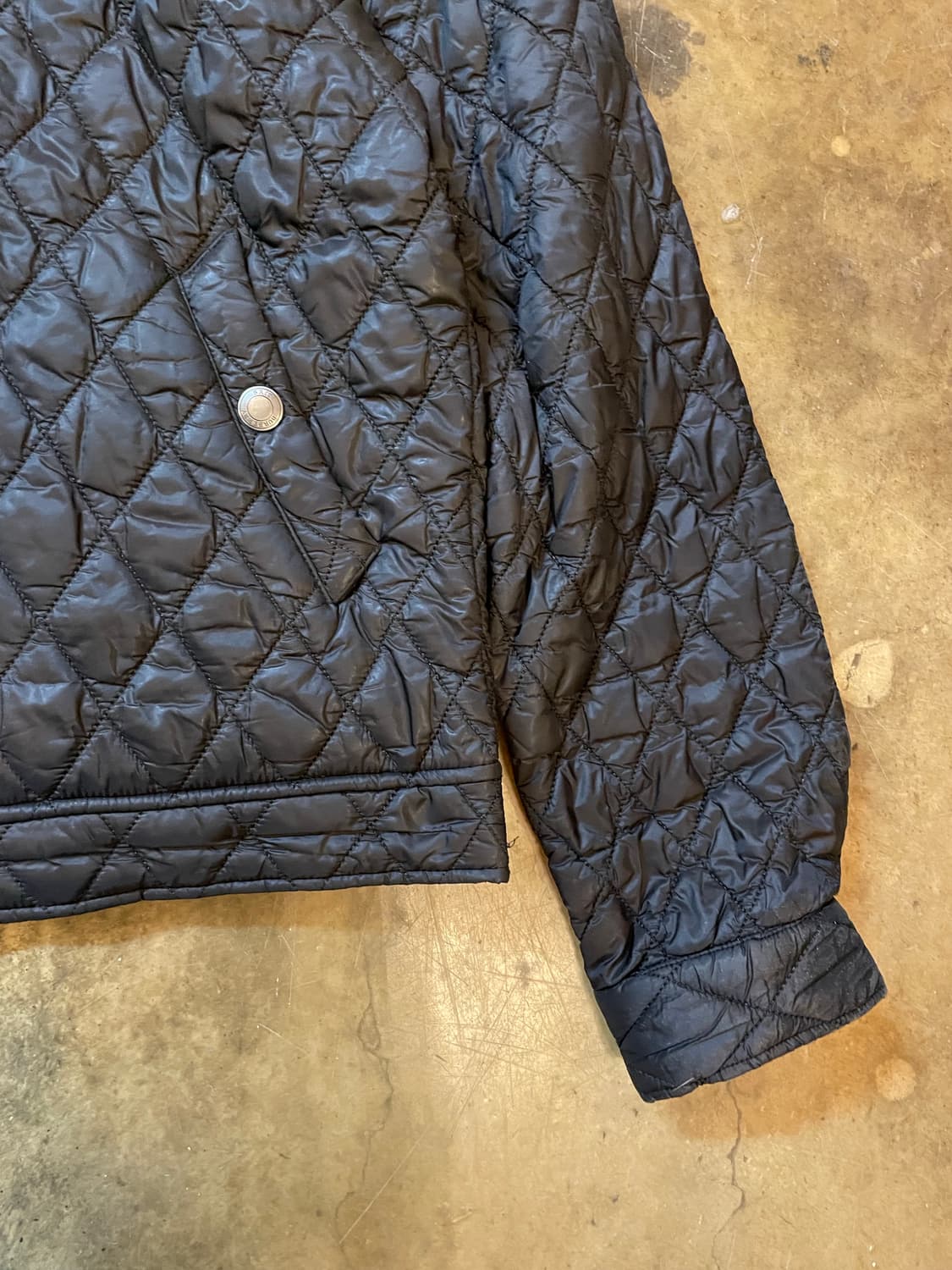 버버리 브릿 다이아몬드 퀄팅 자켓 상품이미지4