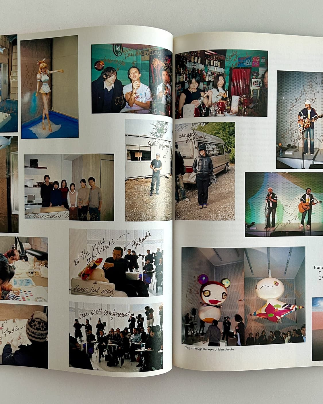 i-D No.228 The Artistic Issue 상품이미지4