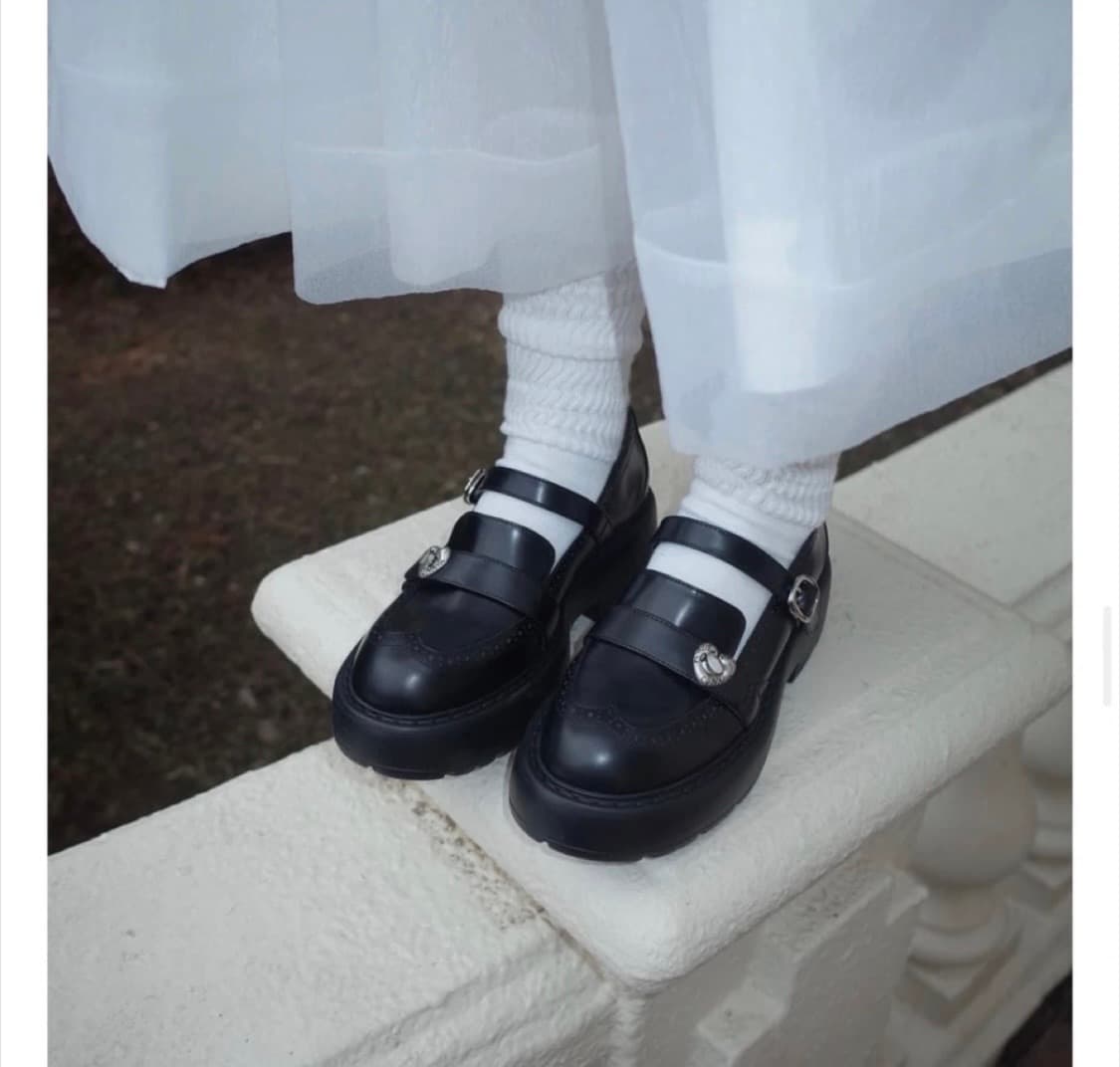 슈콤마보니 하트 로퍼 블랙 플랫 235mm 상품이미지1