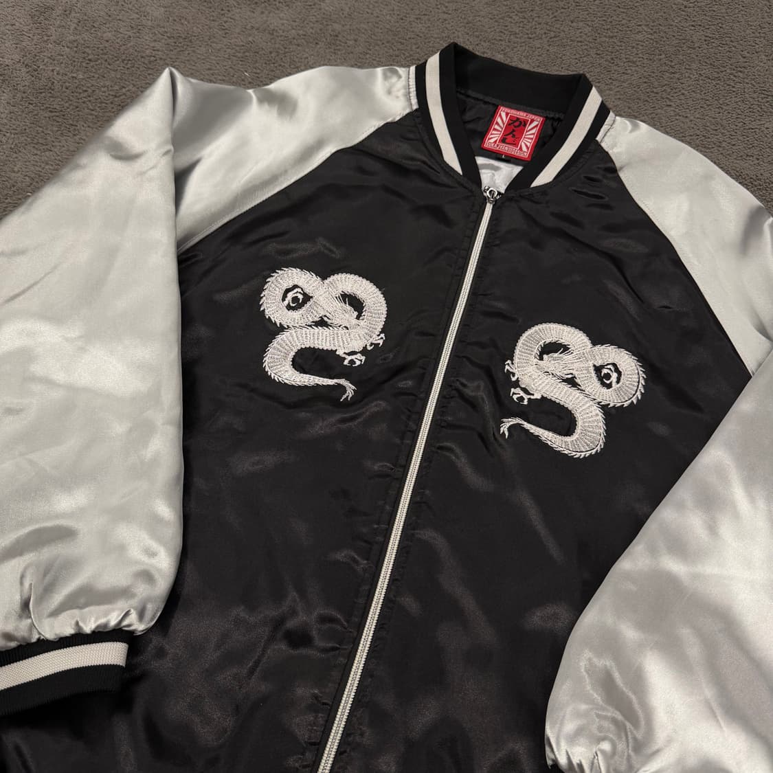 [ 정품/L ] 요코하마 일본 빈티지 용 백룡 자수 스카잔 자켓 상품이미지1