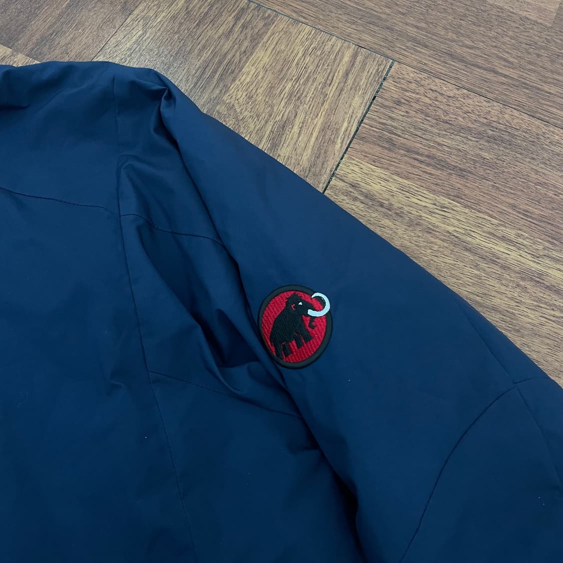 마무트 프리마로프트 윈드스토퍼 자켓 상품이미지2