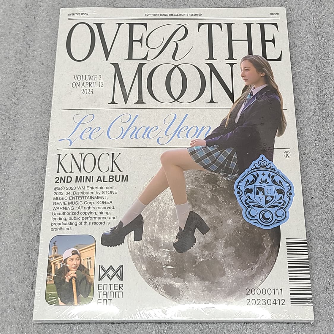 [미개봉 새제품] 이채연 2ND 미니앨범 Over the Moon DAY 상품이미지1