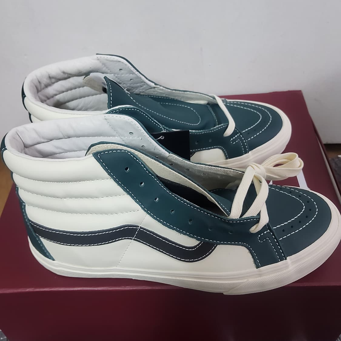 새상품 반스 sk 8볼트 바이 스케이트 하이 그린 레더 스니커즈 270 상품이미지2