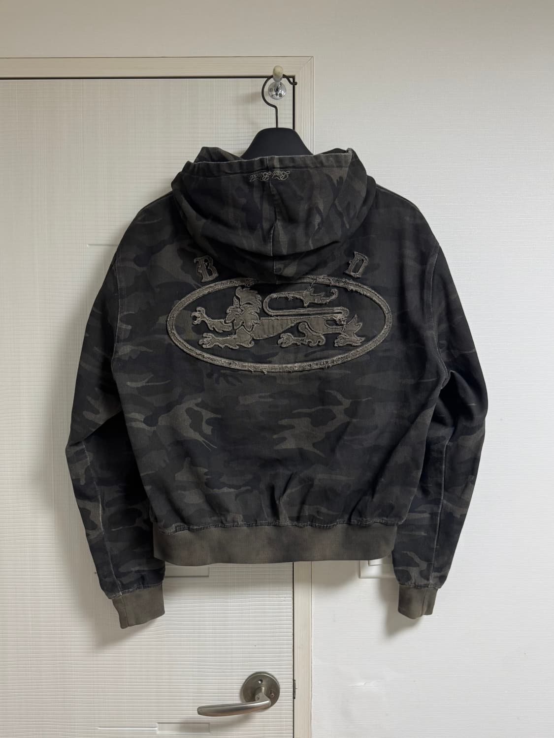 배드블러드 라이온패치 카모 후드집업 L사이즈 상품이미지3