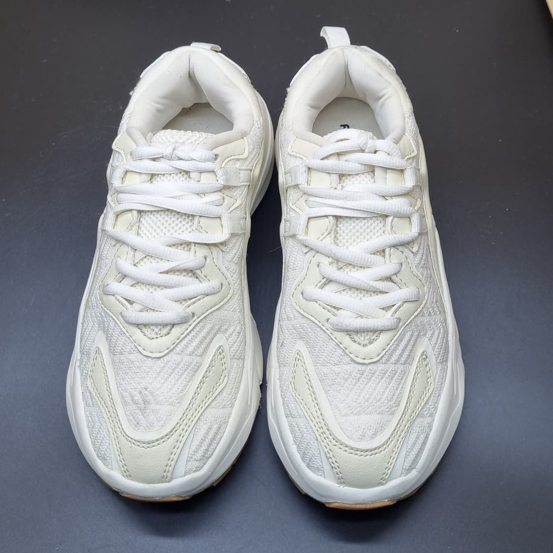 폴더라벨 뉴하이커 여성운동화230  상품이미지2