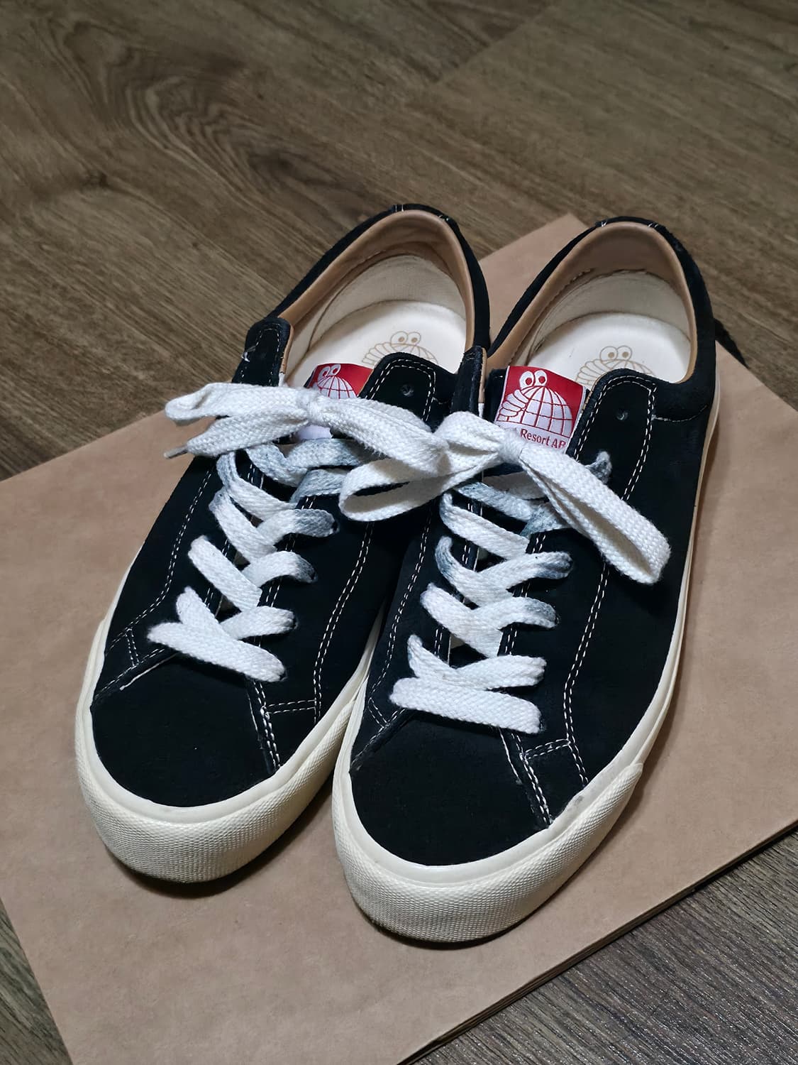 라스트리조트 스니커즈 265 상품이미지1