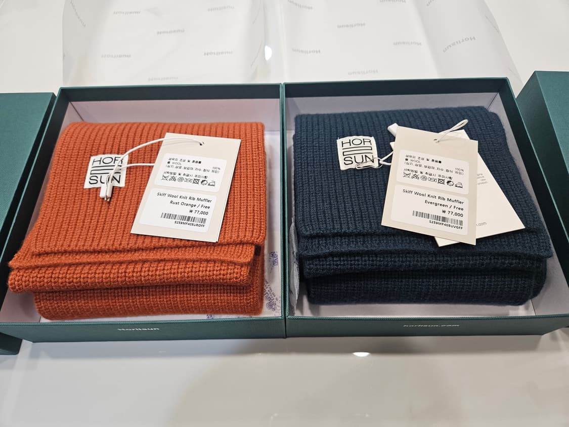 (새상품) 홀리선 머플러 러스트오렌지 & 에버그린 일괄판매  상품이미지2