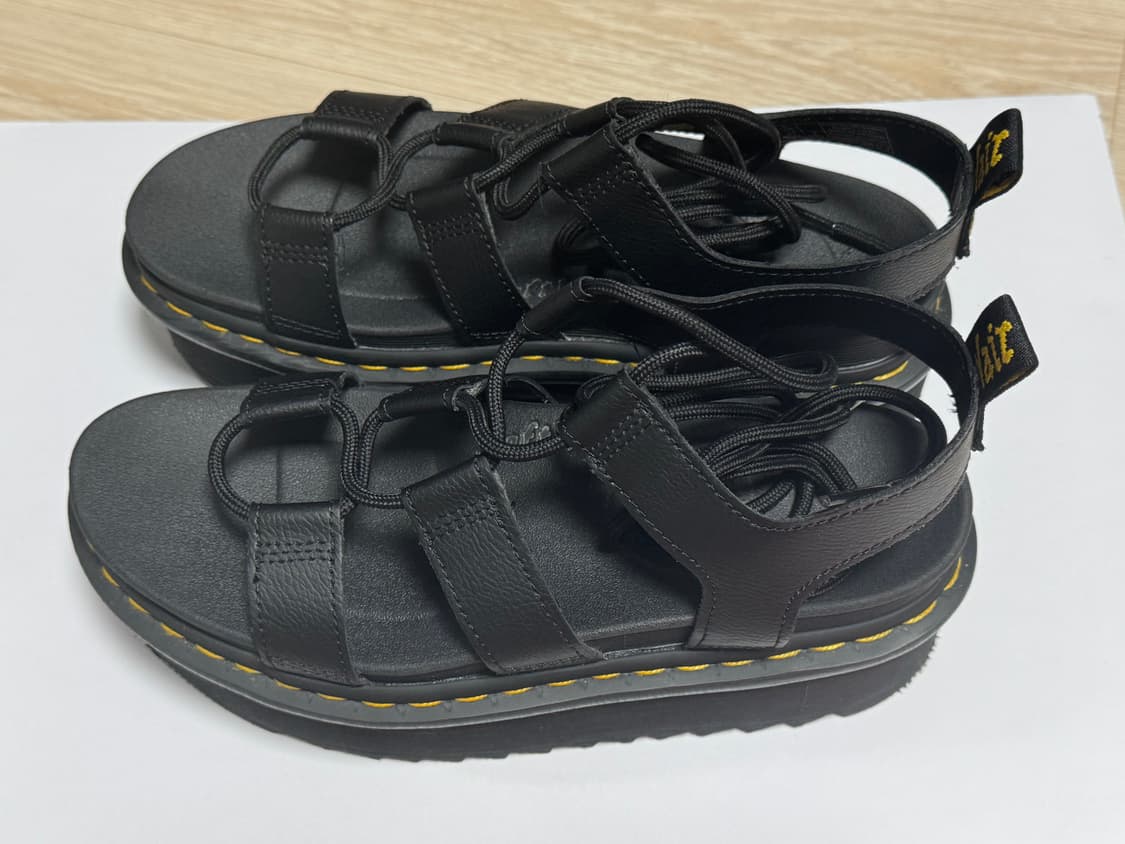 닥터마틴 나틸라 블랙 플랫폼 샌들 상품이미지3