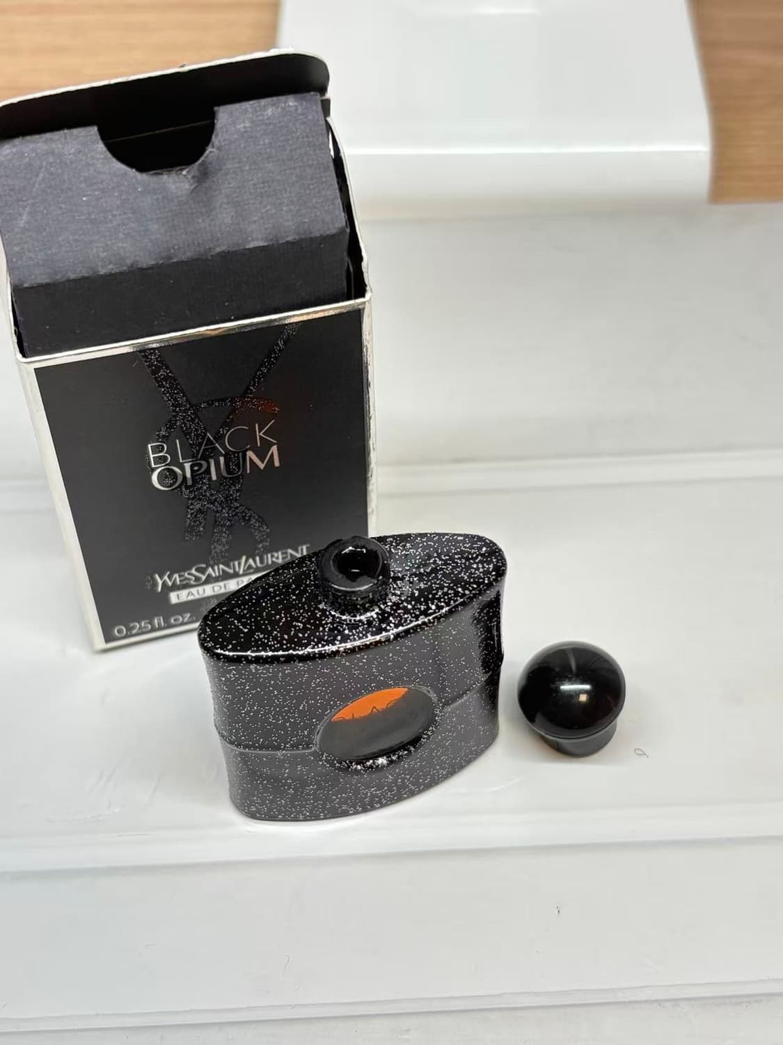 입생로랑 블랙 오피움 미니 향수 상품이미지3