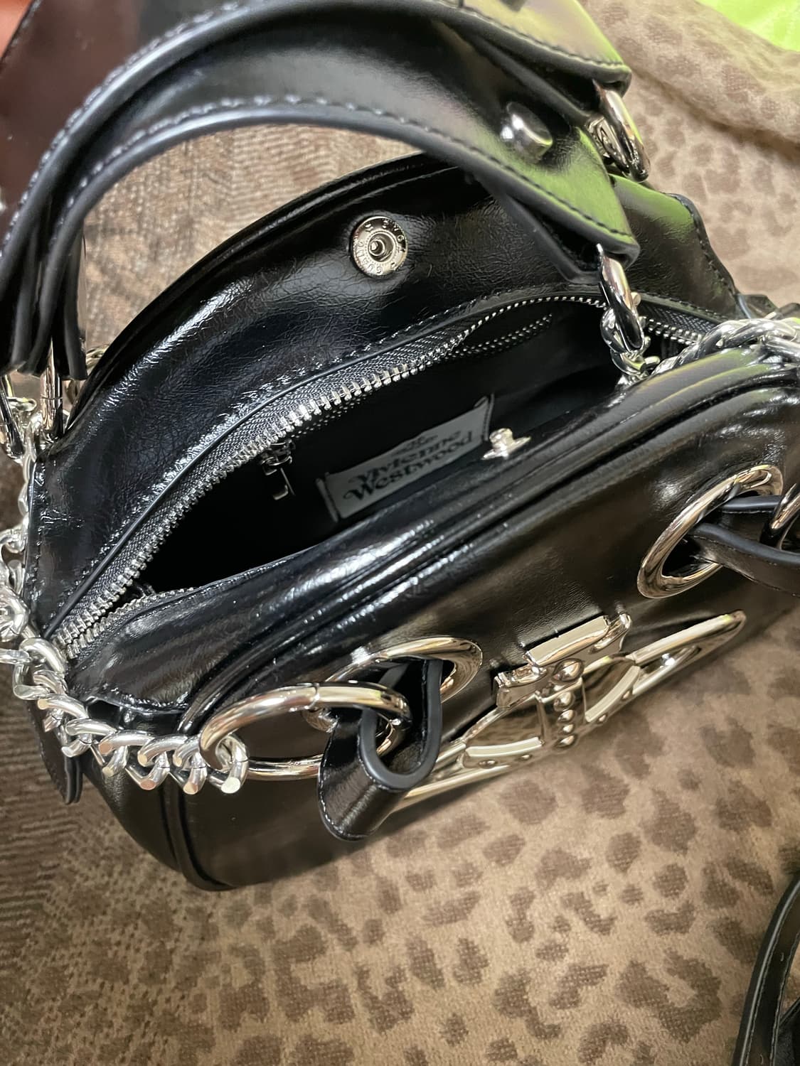 비비안웨스트우드 야스민 가방 상품이미지2