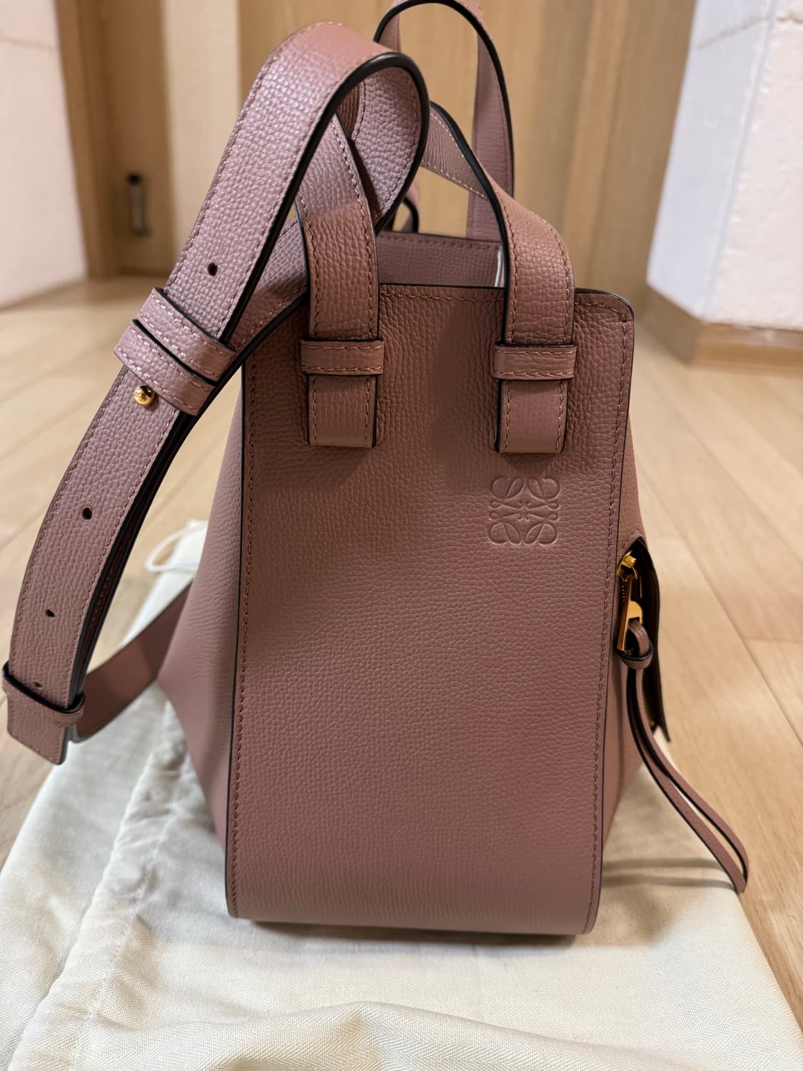 로에베 해먹백 스몰  상품이미지1