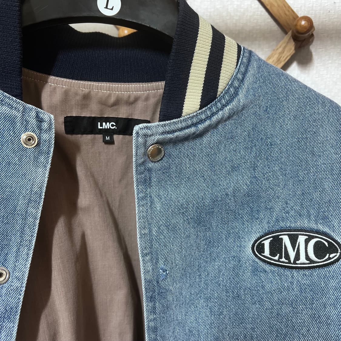 [M] LMC 엘엠씨 데님 바시티 자켓 상품이미지7