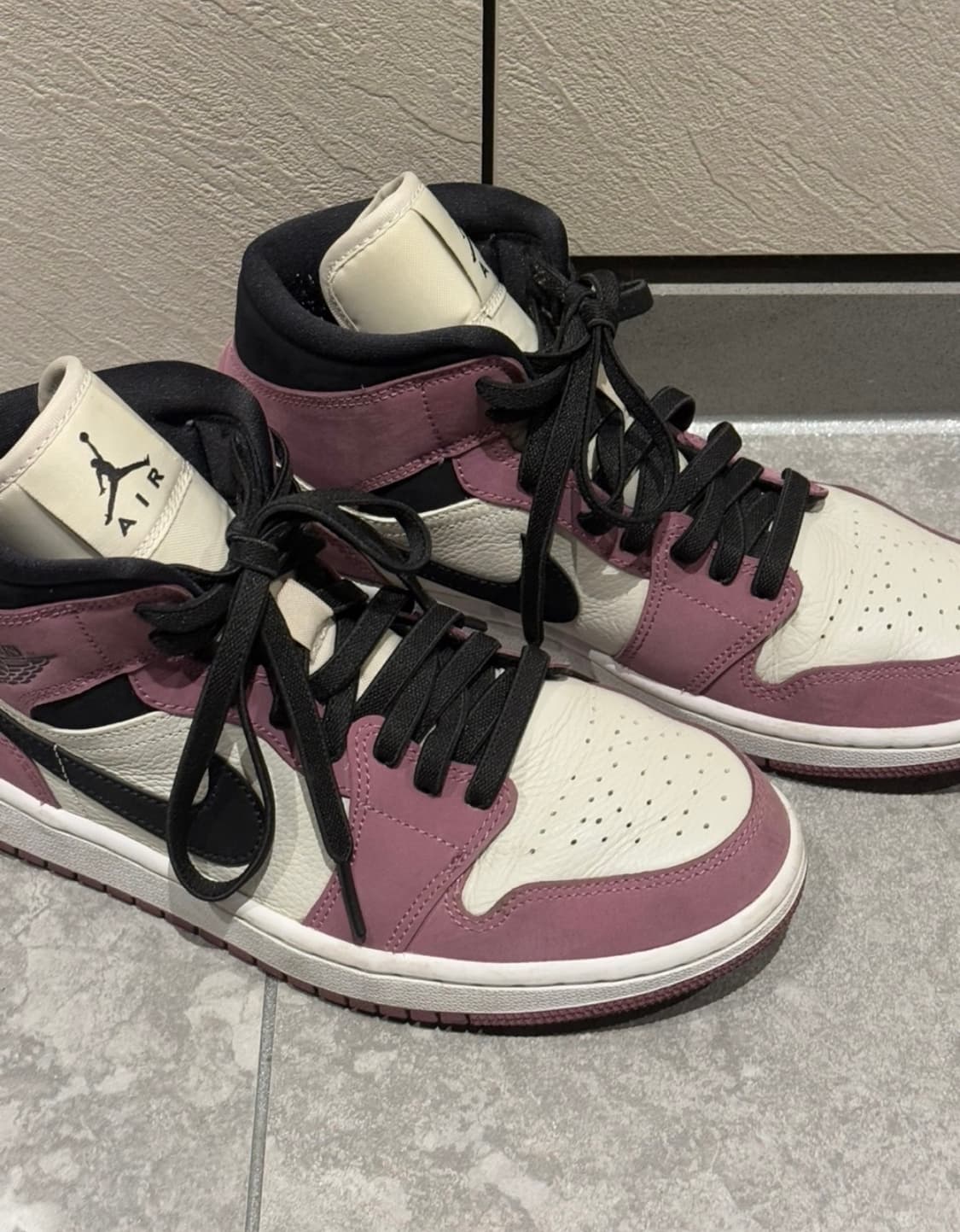 나이키 조던 1 미드 SE 라이트 멀베리 W250 상품이미지1