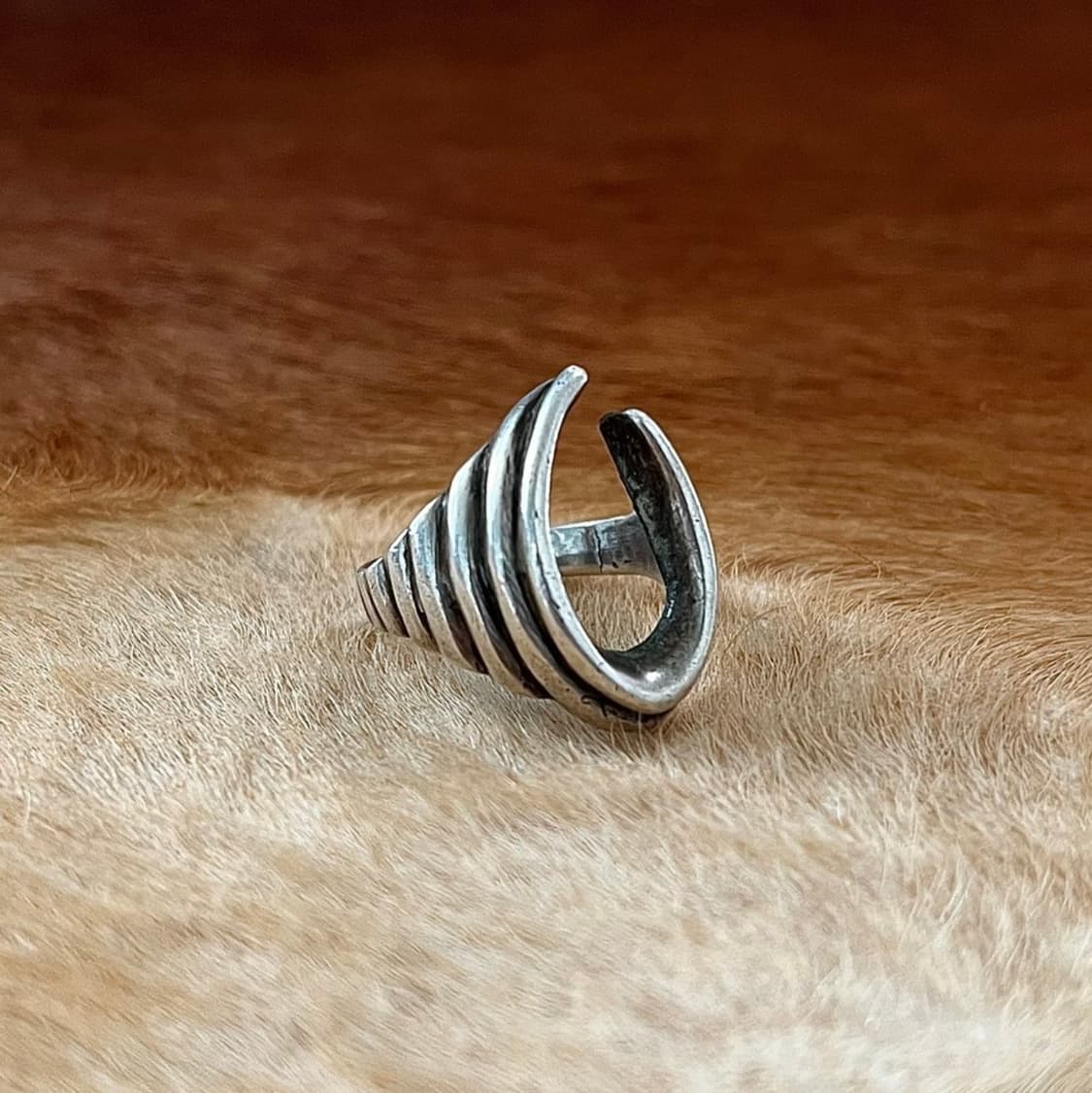 엔칸토 빈티지 말발굽 링 반지 Vintage Horseshoe Ring 상품이미지2