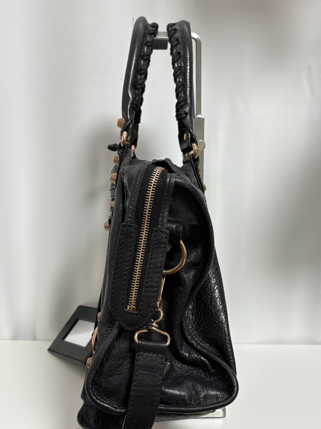 발렌시아가 자이언트 모터백 블랙 상품이미지6