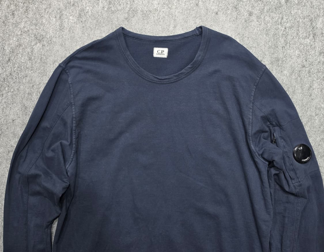 CP 컴퍼니 렌즈 와펜 포켓 크루넥 슬리브 긴팔티 XL 상품이미지3