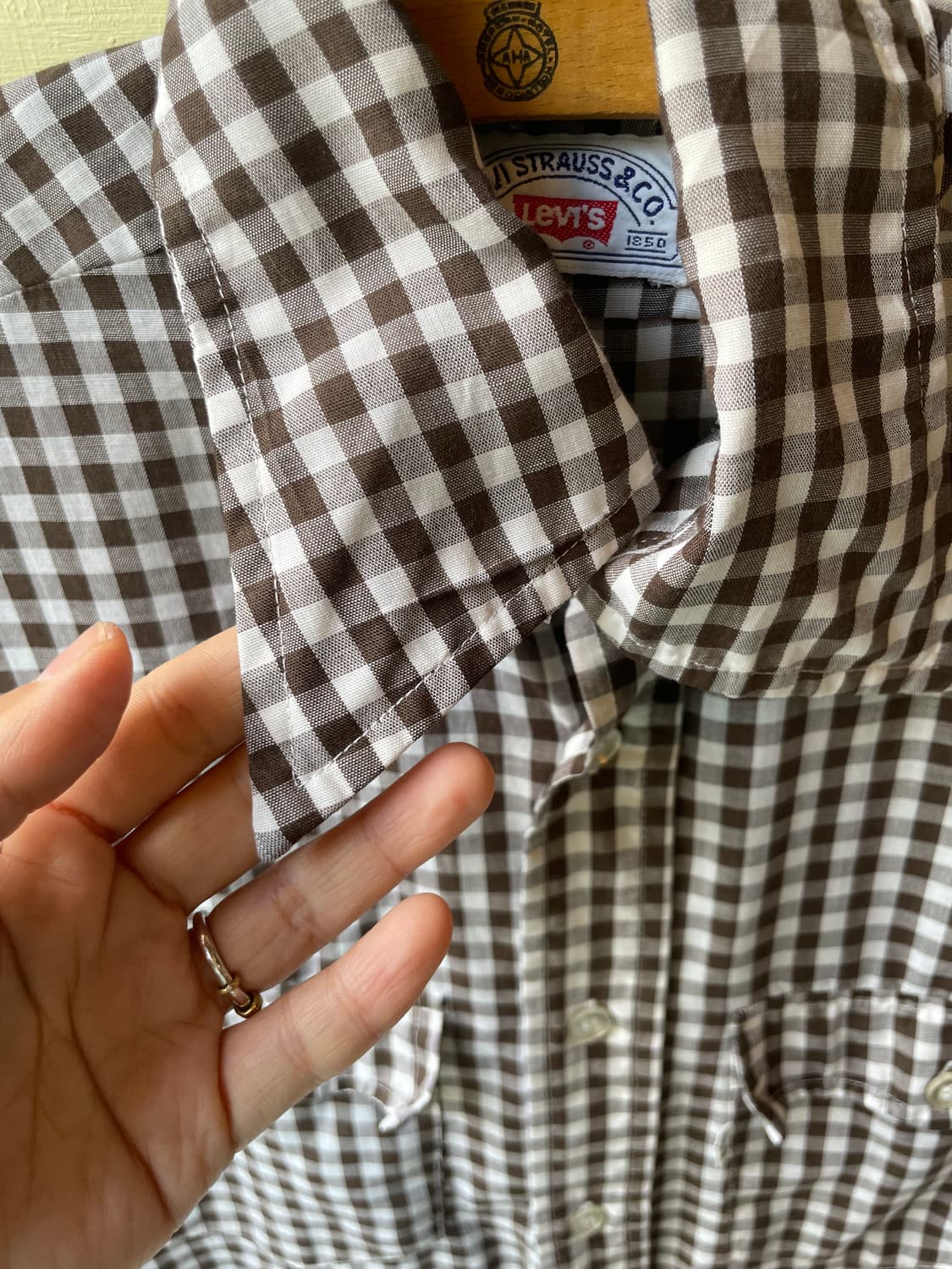 1980's Vintage Levis Brown Gingham Shirt 상품이미지3