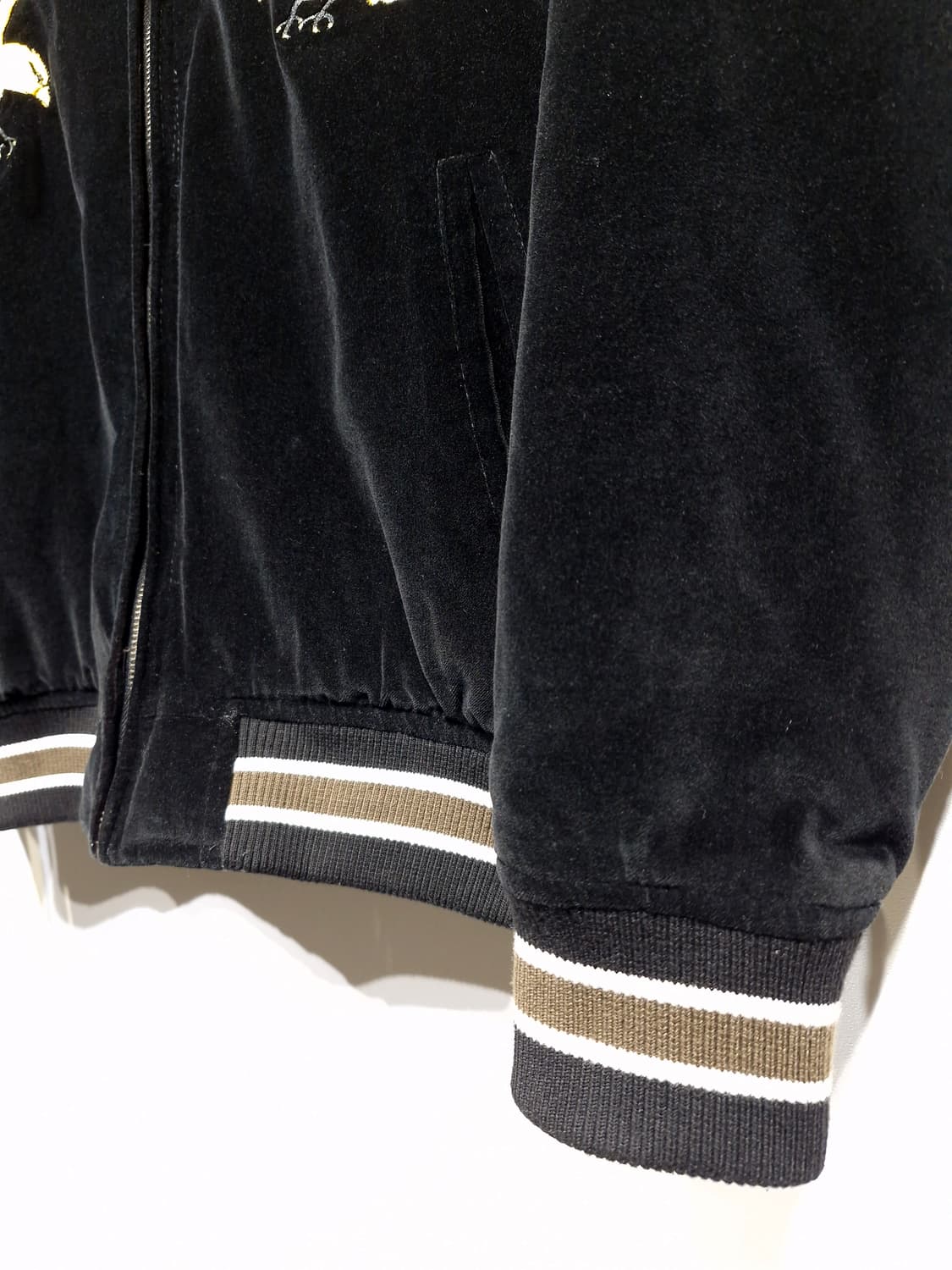 SCHOTT N.Y.C 쇼트 수베니어 벨벳 스카쟌(M) 상품이미지5