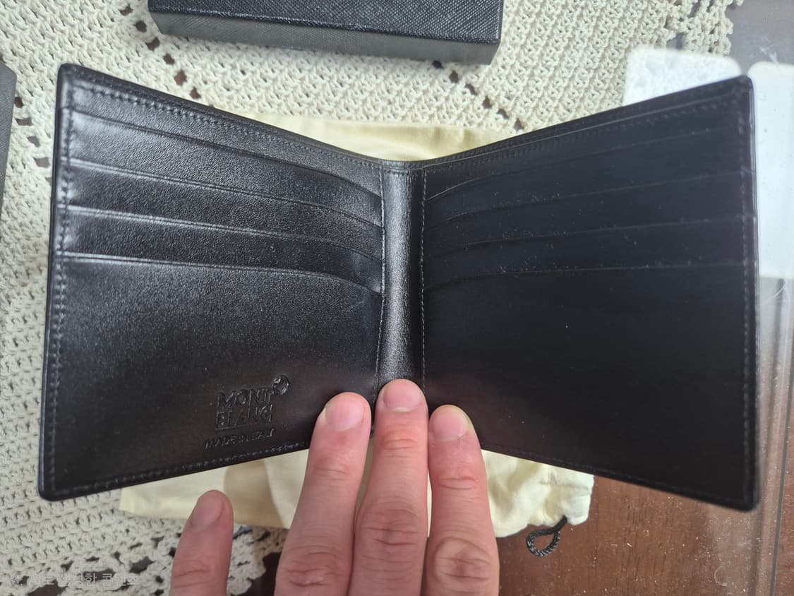 몽블랑 8cc 반지갑 7163 마이스터스튁 상품이미지3