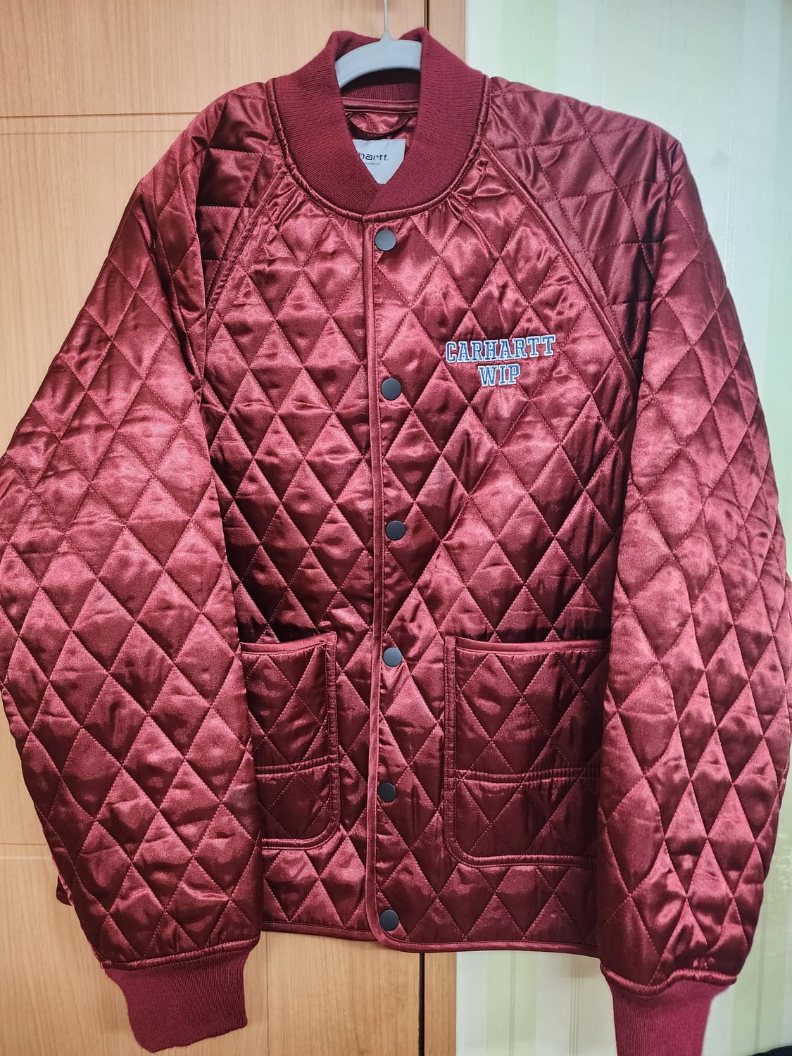 칼하트윕 퀄팅 자켓 스칼렛 상품이미지1