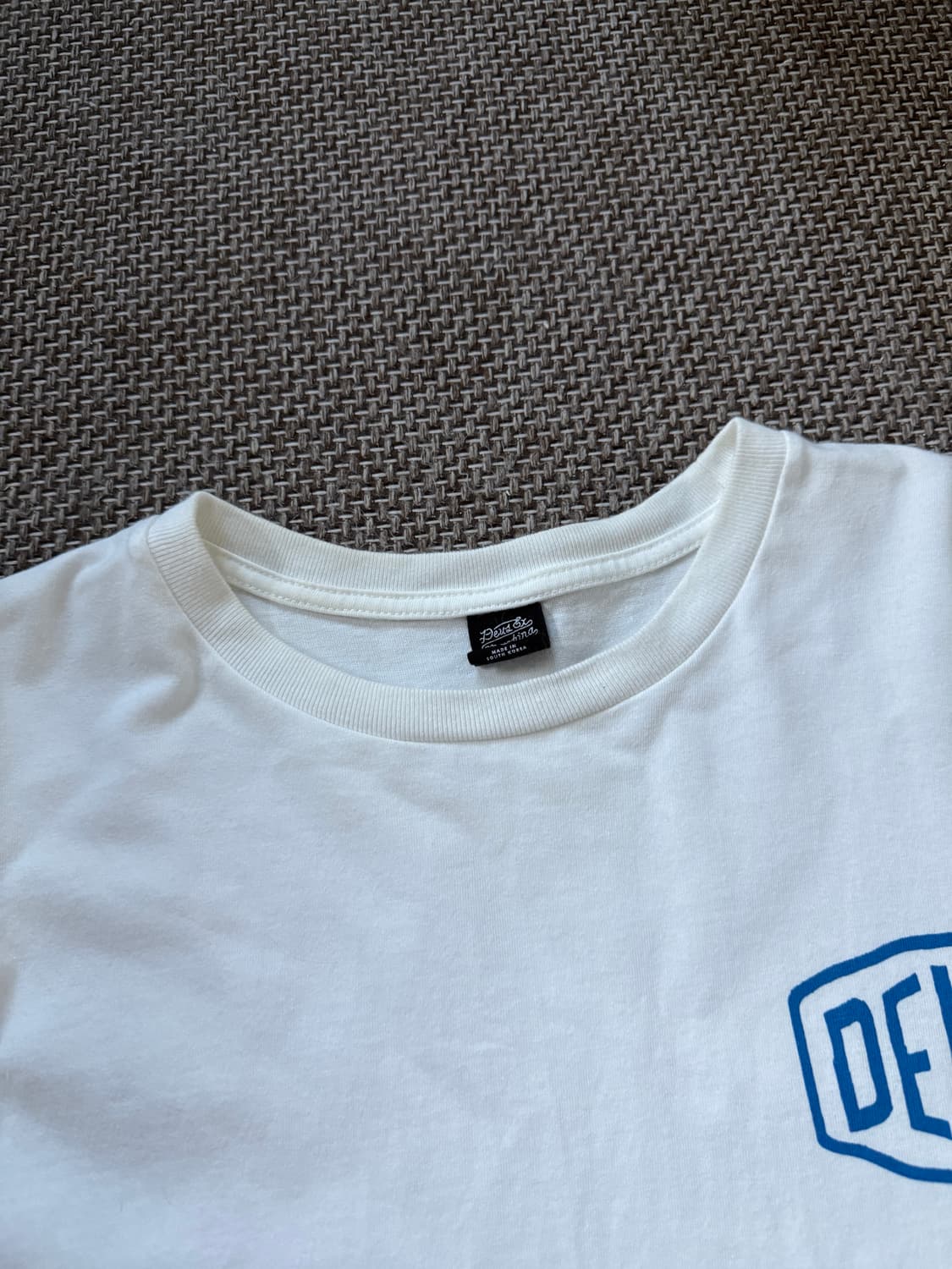 플리마켓🔥 데우스 성수 어드레스 반팔 티셔츠 상품이미지3