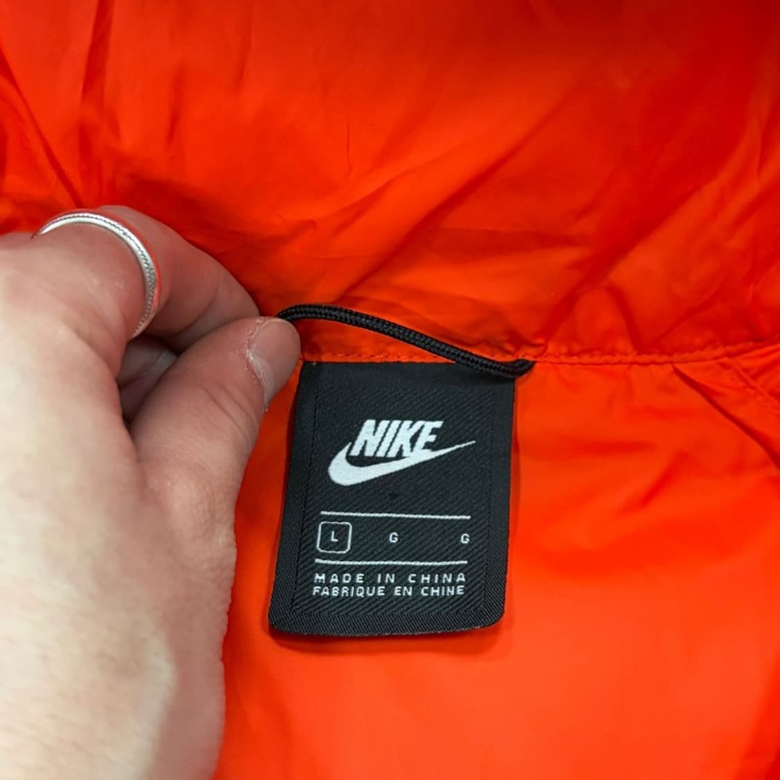 나이키 오버핏 배색 패딩 v1399 상품이미지5