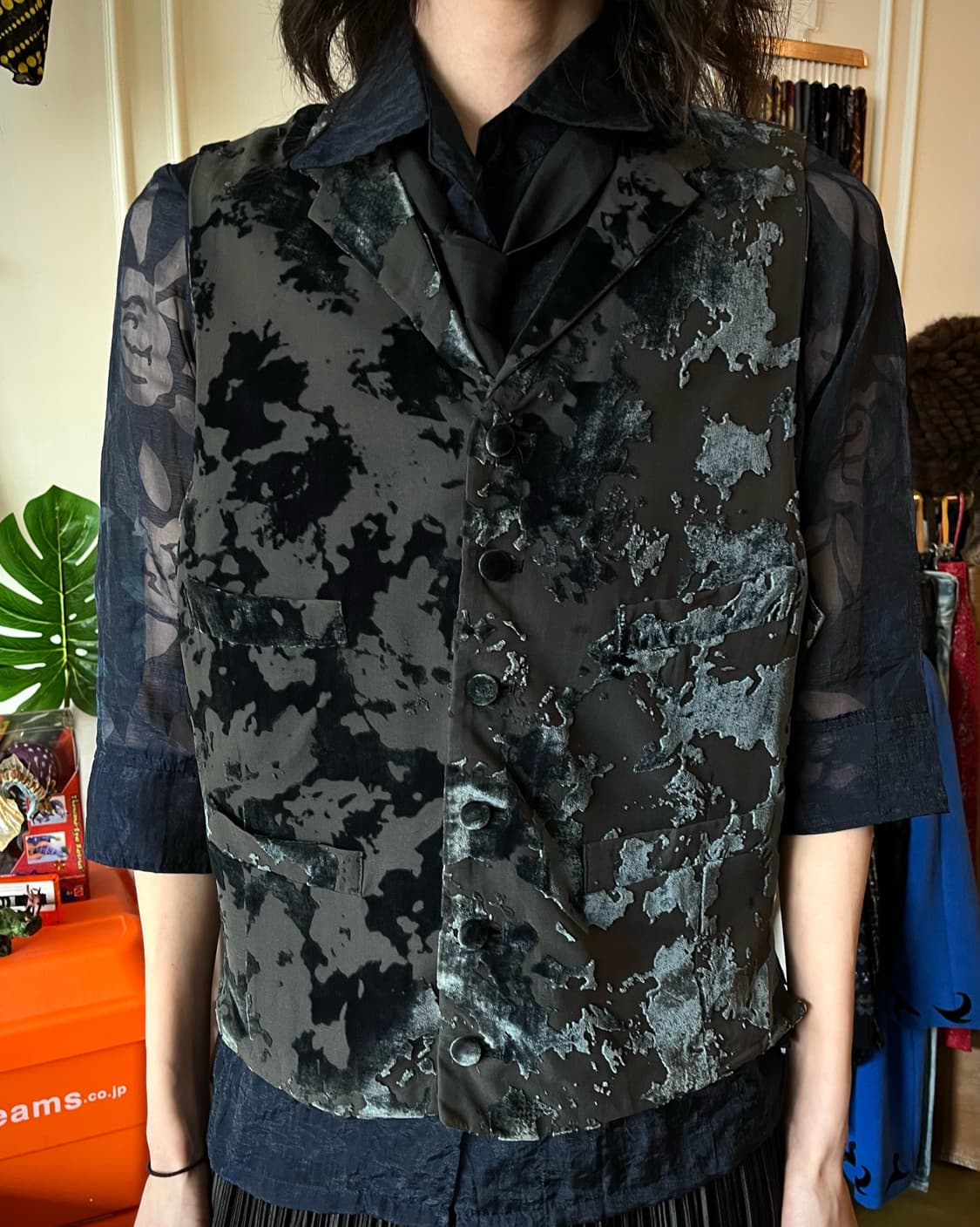 Paul Smith Archive 3D Brushed Silk Vest 상품이미지2