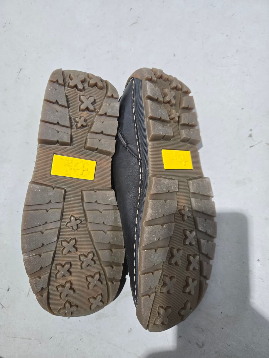 닥터마틴 블랙 레더 슈즈 상품이미지4