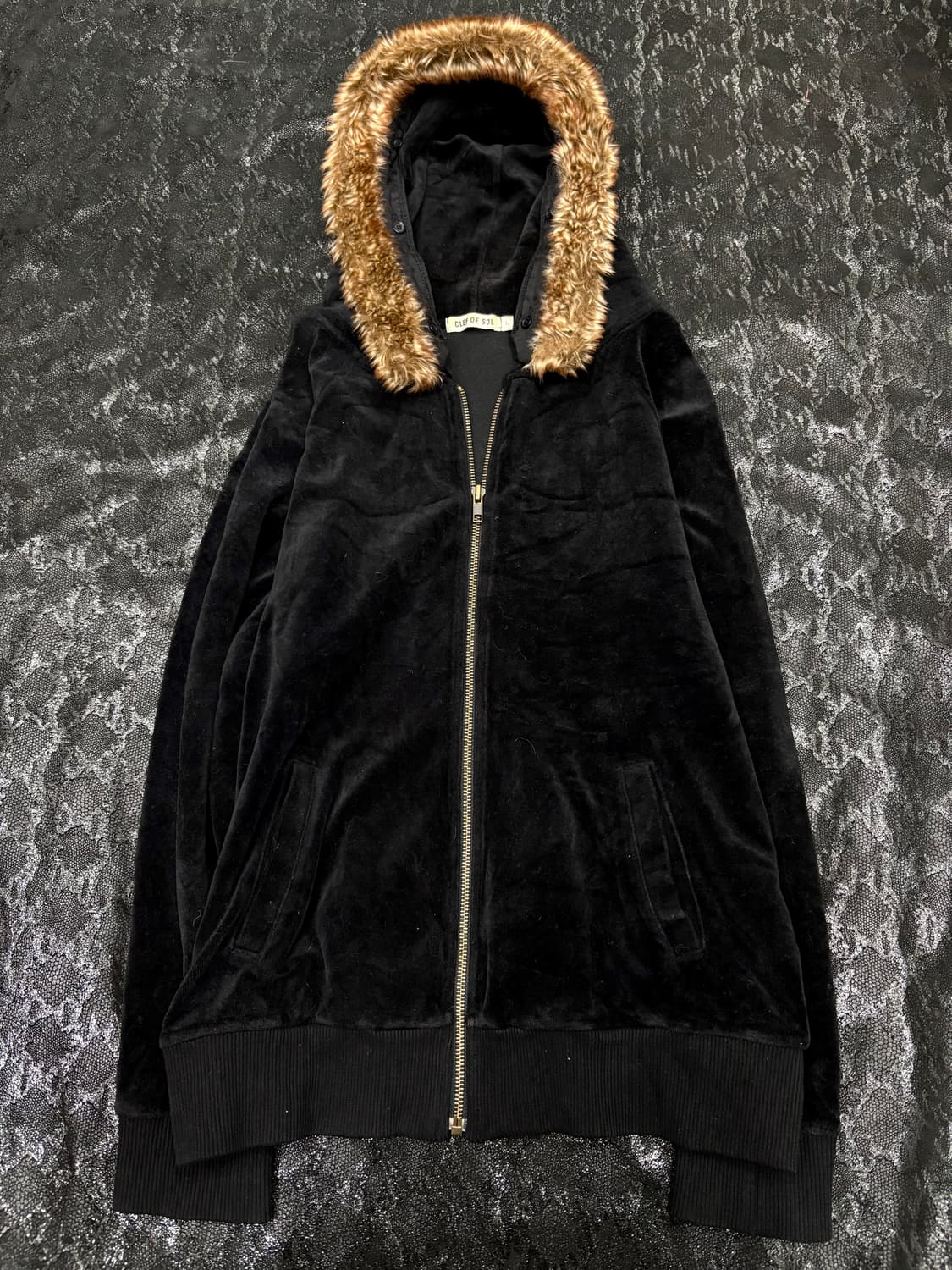 “CLEF DE SOL” 00’s mood Velvet Fur Hoodi 상품이미지4