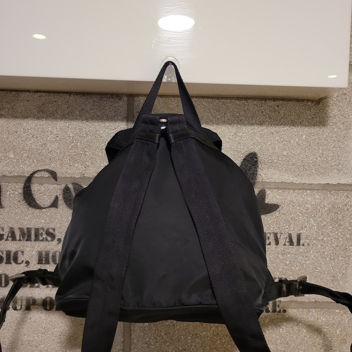 프라다 나일론 미니 백팩 상품이미지2