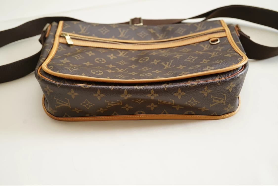 루이비통 모노그램 보스포르 메신저 크로스백 GM 상품이미지2